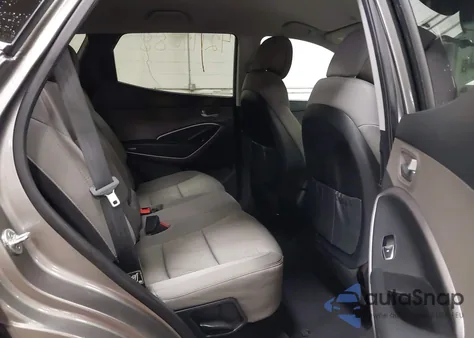 2015 Hyundai Santa Fe Sport 2.4L z USA, uszkodzony, nr VIN 5XYZU3LB0FG286493